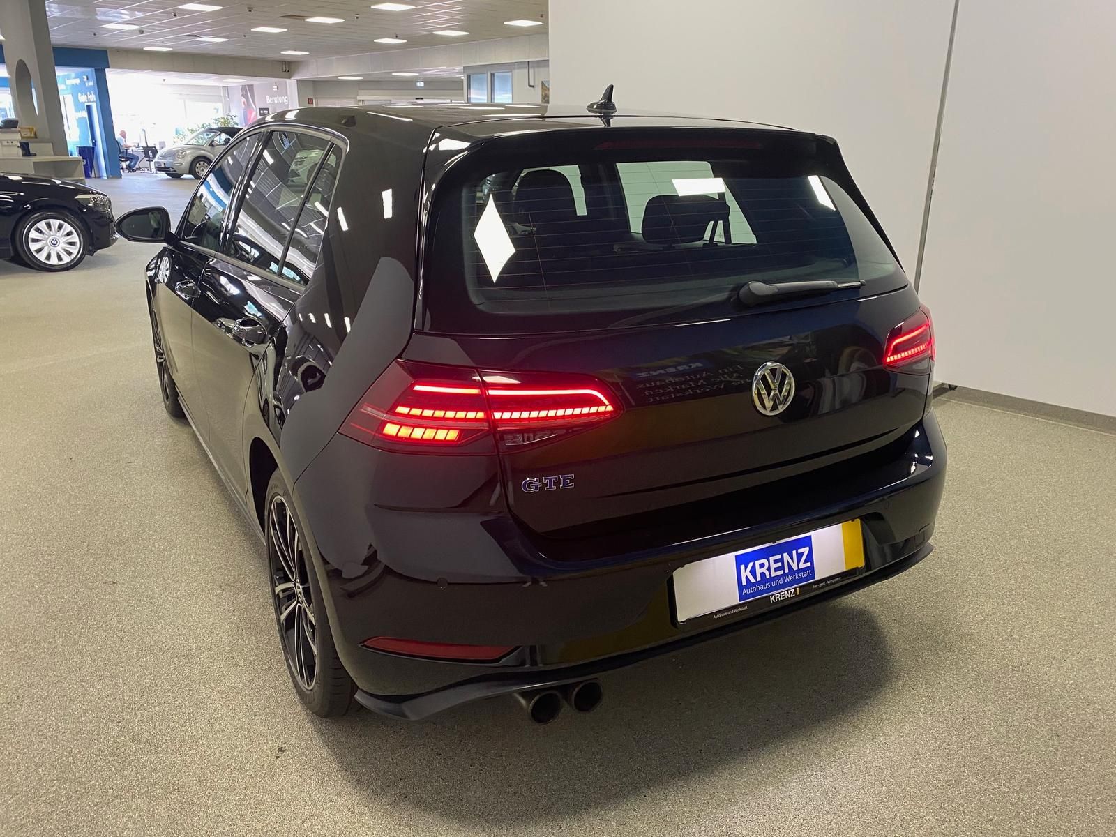 Fahrzeugabbildung Volkswagen Golf VII 1.4 PLUG-IN HYBRID GTE+AHK+MATRIX+ACC