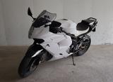 Hyosung GT 650 R / RR mit zahlreichen Upgrades - HYOSUNG 650