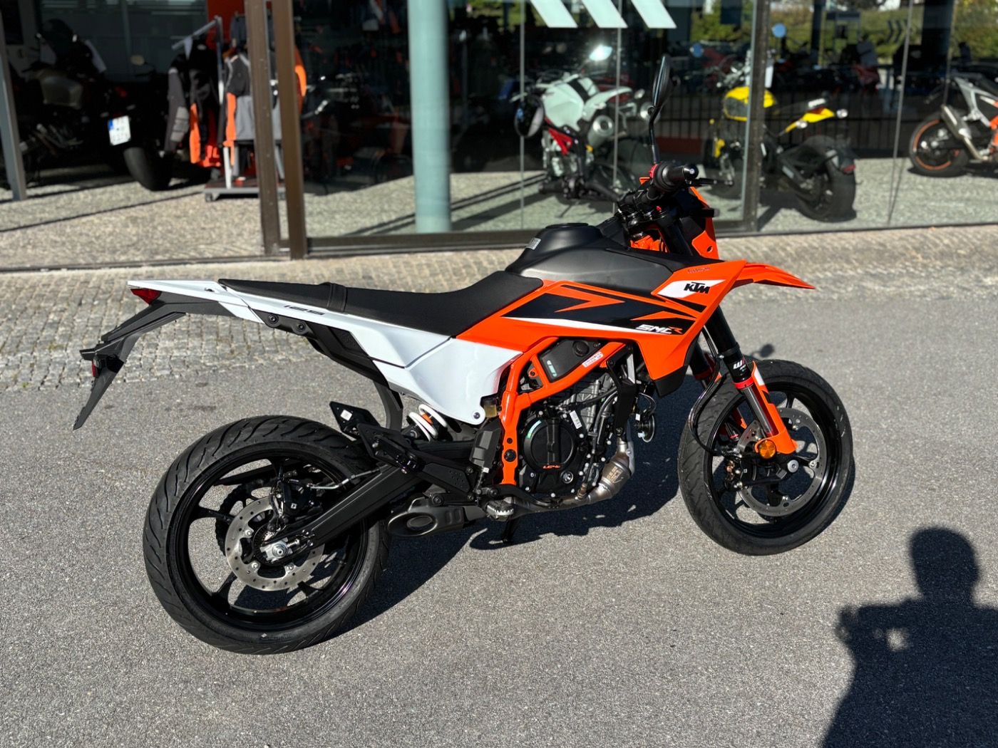 Fahrzeugabbildung KTM 125 SMC R 2025