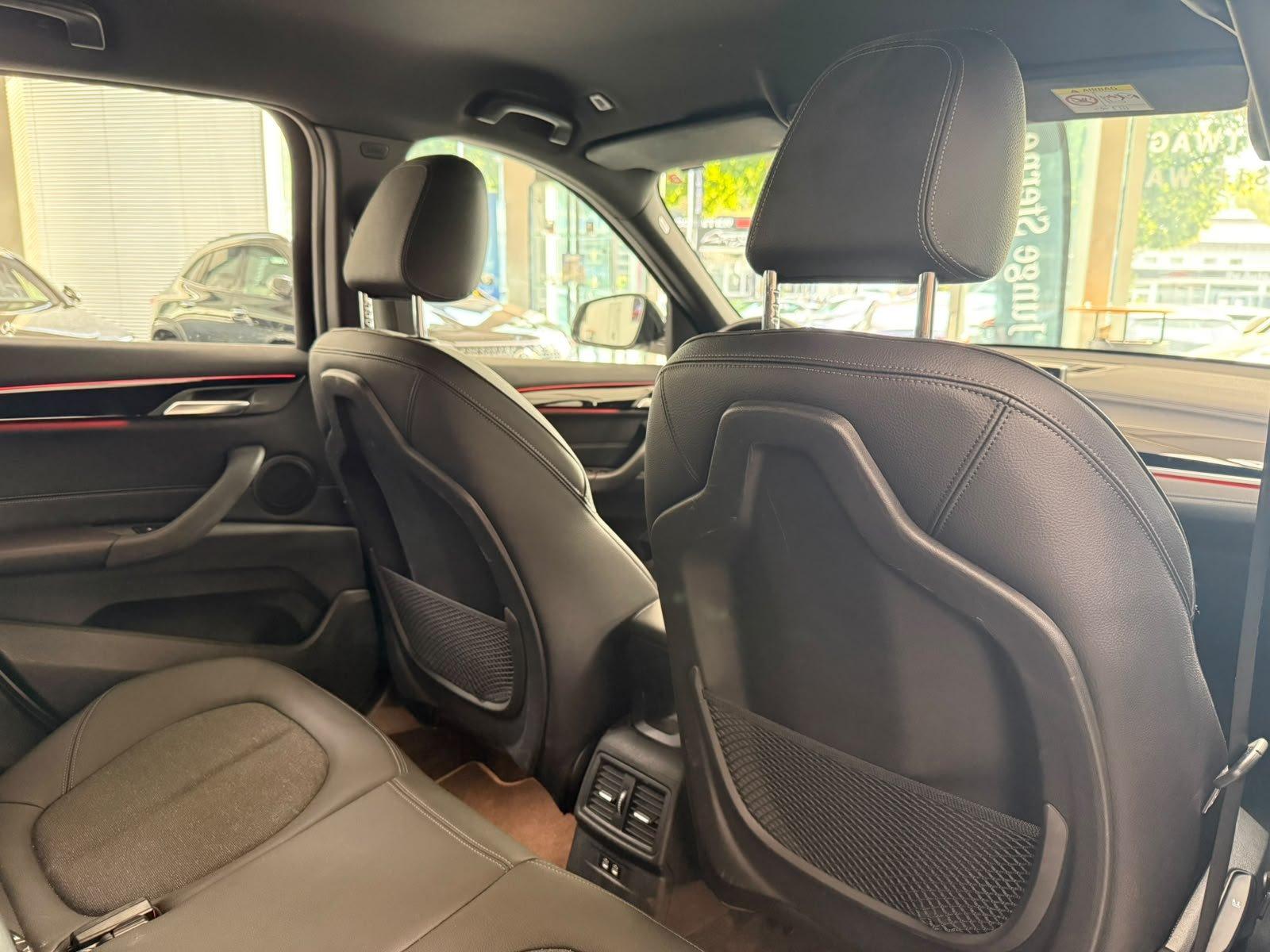 BMW X1 sDrive20i Sport Line AHK+KAMERA+ACC+PDC+NAVI, миниатюра 14