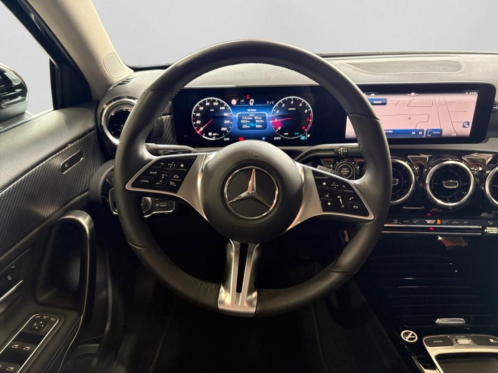 Mercedes-Benz A-Class PROGRESSIVE LED KAM CARPLAY KAM LHZ+SHZ, миниатюра 13