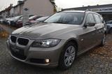 BMW 318 Touring 318i*Xenon*Automatik*Nur 48.000 km - BMW: Kombi, 3.0