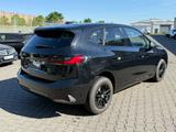 BMW 218d Active Tourer Head-up/ 360°/ Curved/ Ambien - BMW Unfallwagen