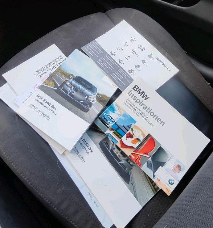 BMW 320 2012 — photo 12