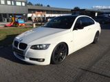 BMW 320d Coupé E92  - BMW 320: 320d E92