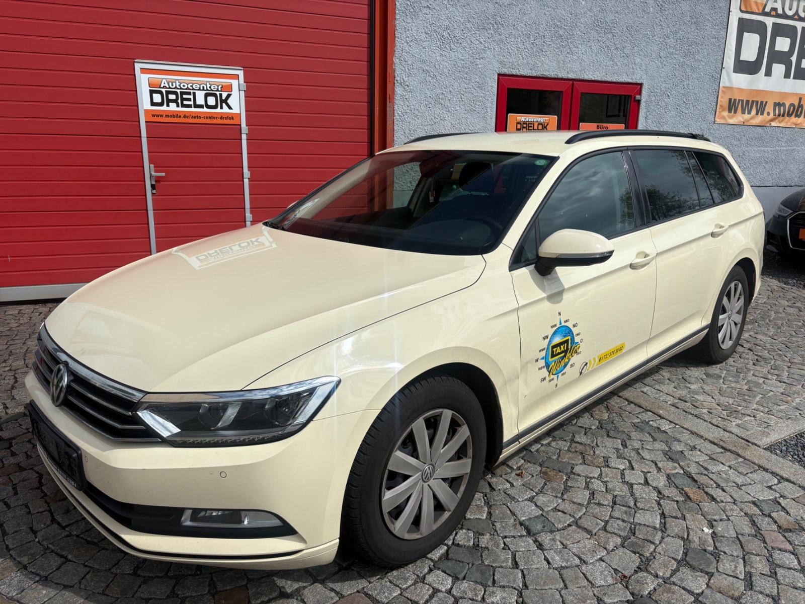 Volkswagen Passat Variant Trendline 2.0 TDI DSG BMT TAXI