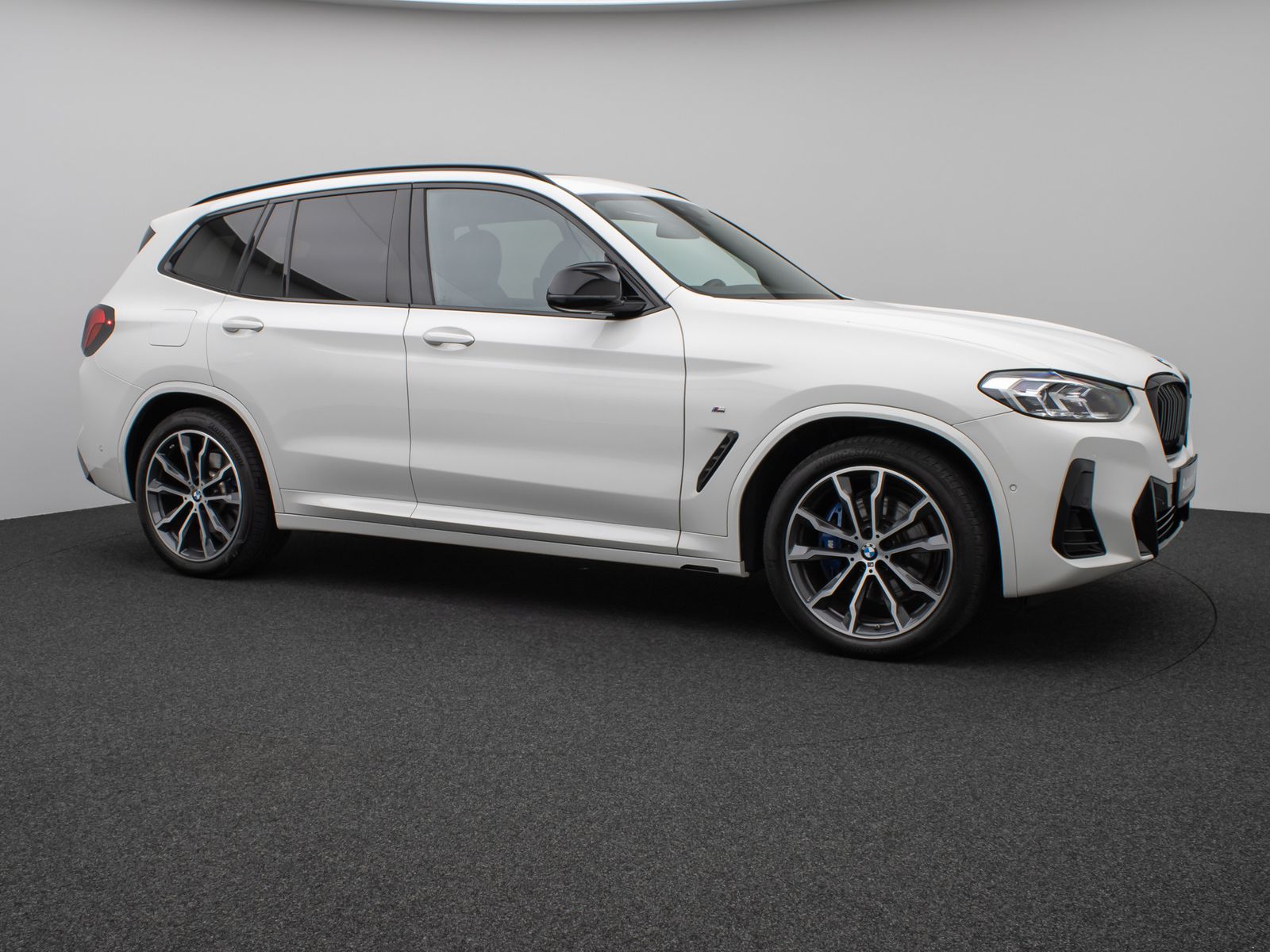 Fahrzeugabbildung BMW X3 M40i Panorama Kamera HUD DAB HiFi LED 20Zoll