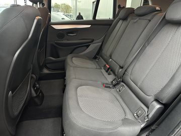BMW 218 Gran Tourer - 10