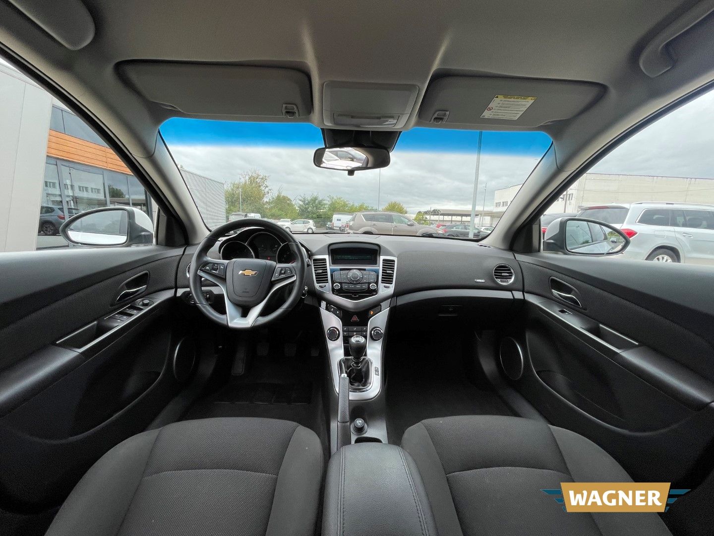 Fahrzeugabbildung Chevrolet Cruze Hatchback LT 1.7D Klimaanlage Tüv 06/2026