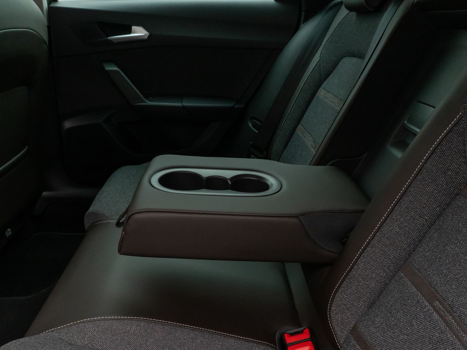 Fahrzeugabbildung SEAT Leon Sportstourer Xcellence Kamera LED 8fach ACC