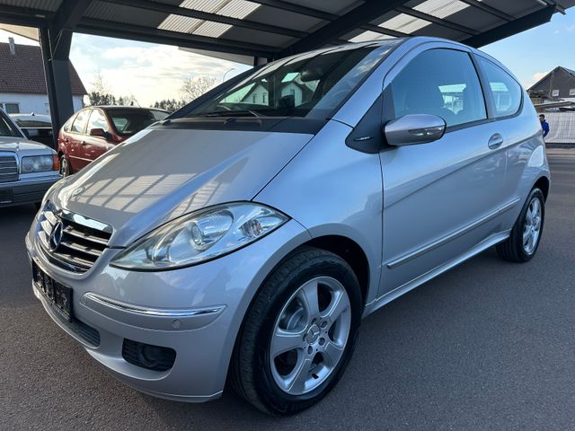 Mercedes-Benz A 180 CDI Avangarde Teilleder PDC Klima Navi AHK