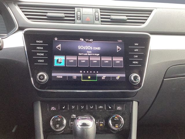 Superb Combi 2.0TDI DSG Ambition AHK