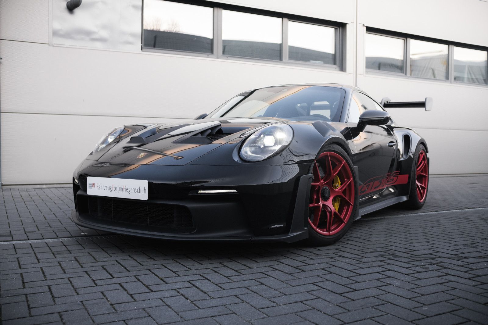 Fahrzeugabbildung Porsche 992/911 GT3 RS Weissach-PCCB-Lift-Clubsport-90L