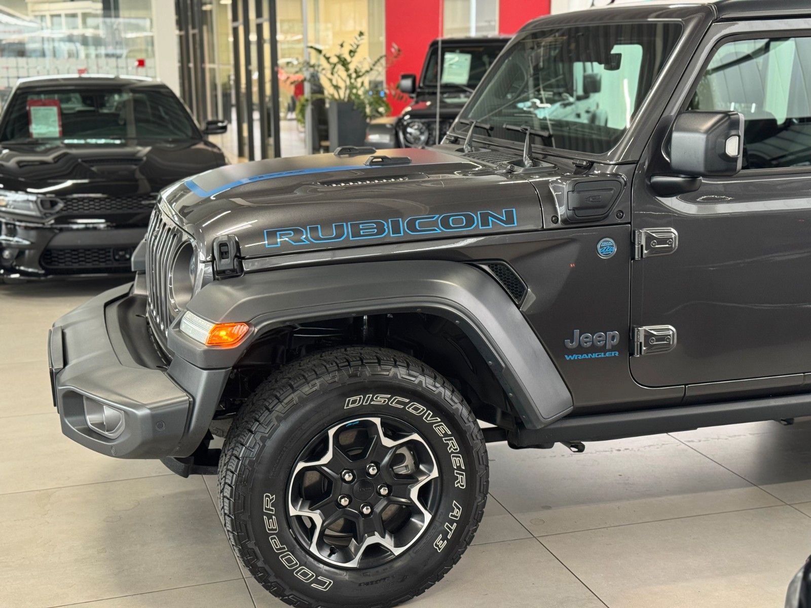 Fahrzeugabbildung Jeep Wrangler Unlimited 2.0 4xe Rubicon "DUAL-TOP"