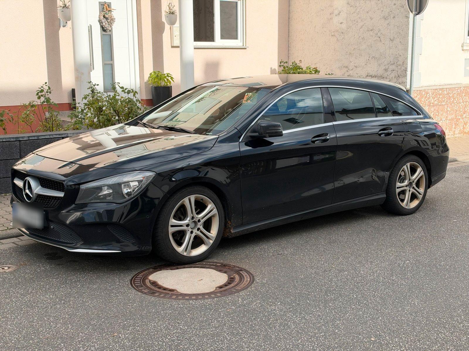 Mercedes-Benz CLA 220