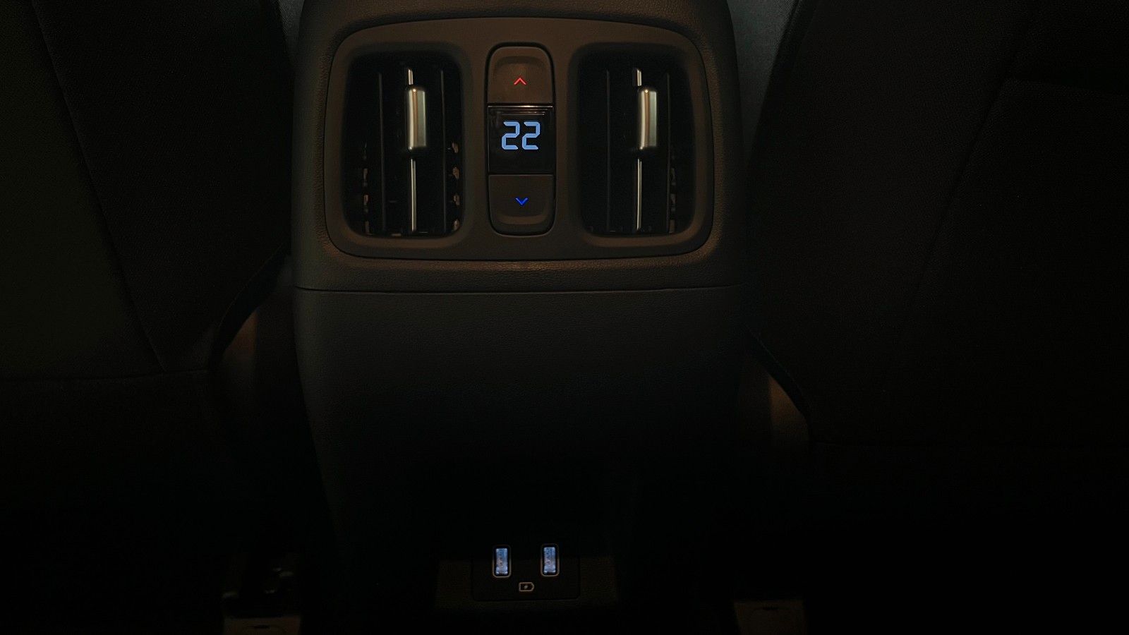 Fahrzeugabbildung Hyundai TUCSON Advantage 2WD el. Heckklappe, LED, Kamera