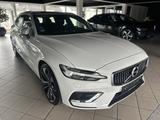 Volvo V60 Inscription Rechar PHEV AWD PANO ACC AHK 19" - Volvo: Allradantrieb, Kombi