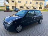 Renault Clio Authentique 1.2 Authentique - Renault Clio aus 2004: 1.2