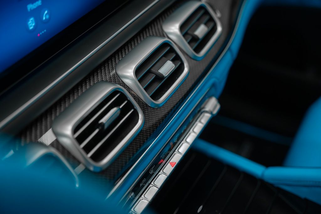 GLE 63 AMG COUPE BRABUS GREY / BLUE CARBON - Bild 16