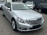 Mercedes-Benz E 350 CGI BlueEfficiency *1.HAND*SCHECKHEFT* - Mercedes-Benz E 350 Gebrauchtwagen in Köln