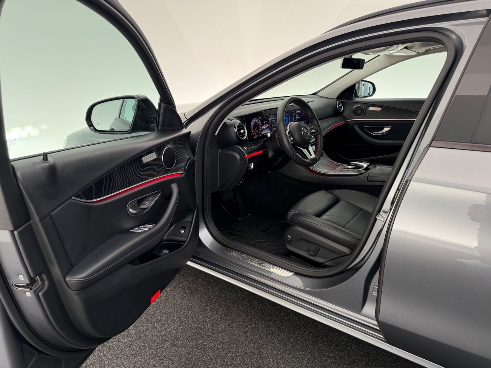 Mercedes-Benz E - Ansicht 26