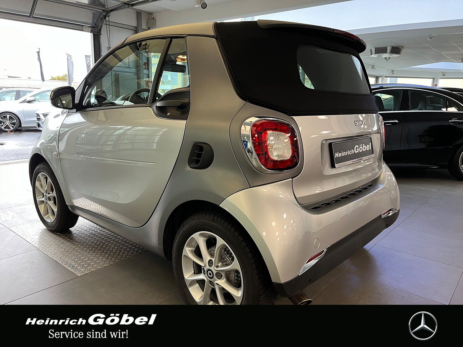 Fahrzeugabbildung Smart Fortwo Cabrio Prime TWINAMIC+NAVI+ALLWETTER