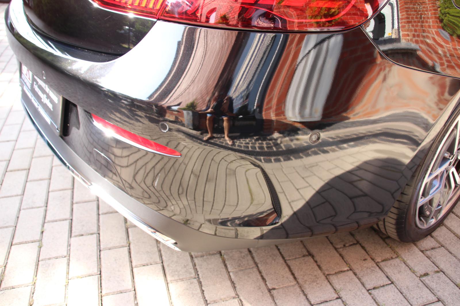 Mercedes-Benz E 220 E -Klasse Cabrio AMG Line
