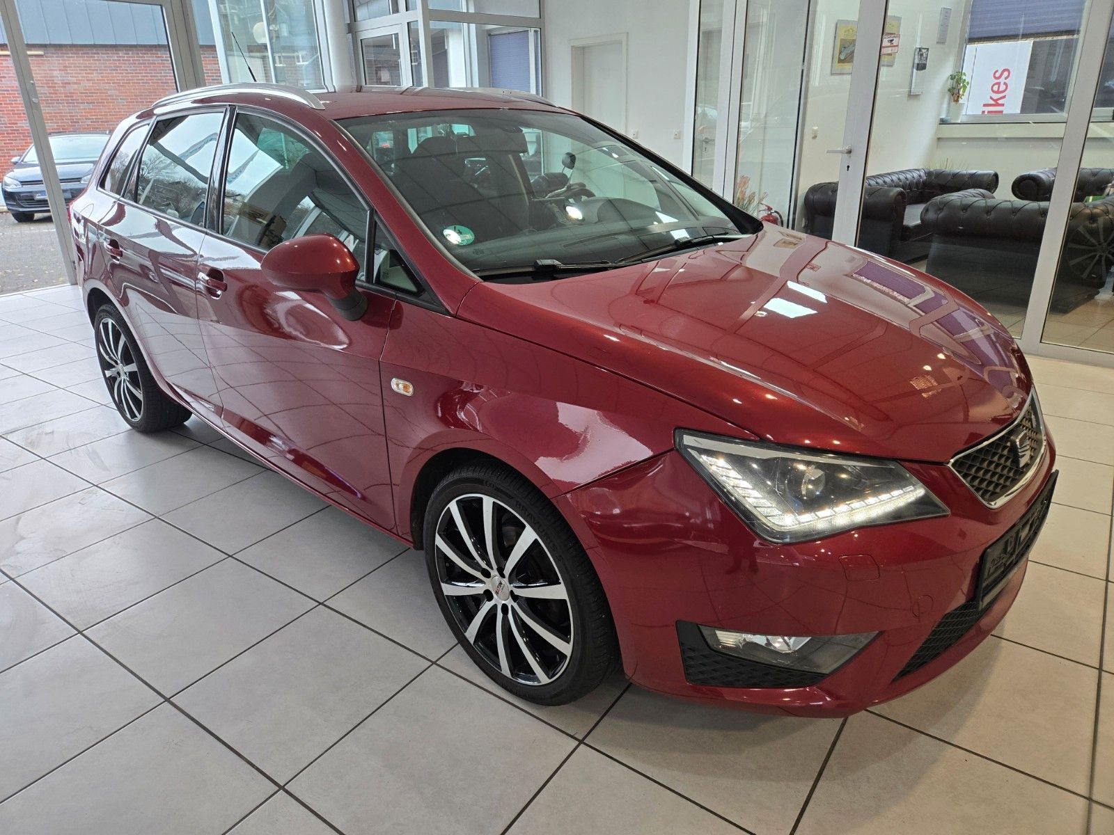 Fahrzeugabbildung SEAT Ibiza ST FR * AUTOMATIK *