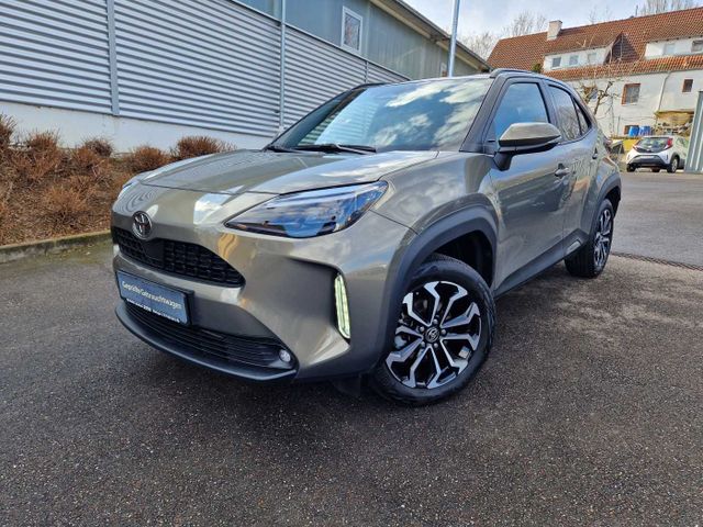 Toyota Yaris Cross Hybrid 130 PS Team D/Winterpaket