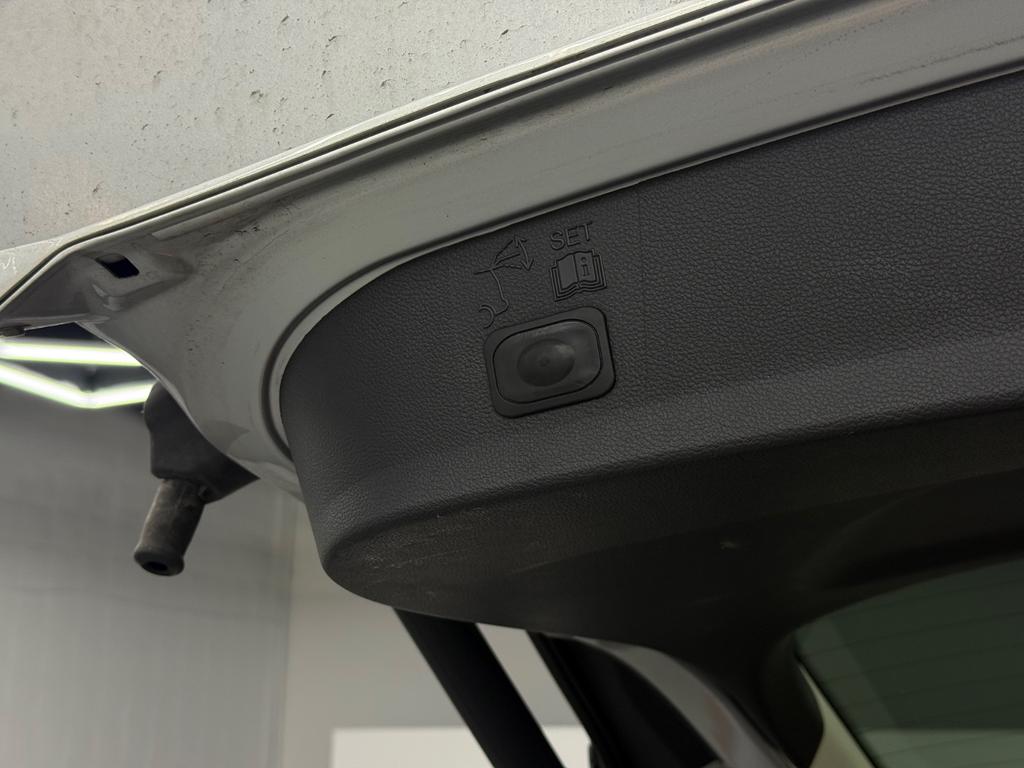 Ford Kuga Titanium, Foto 13 von 45