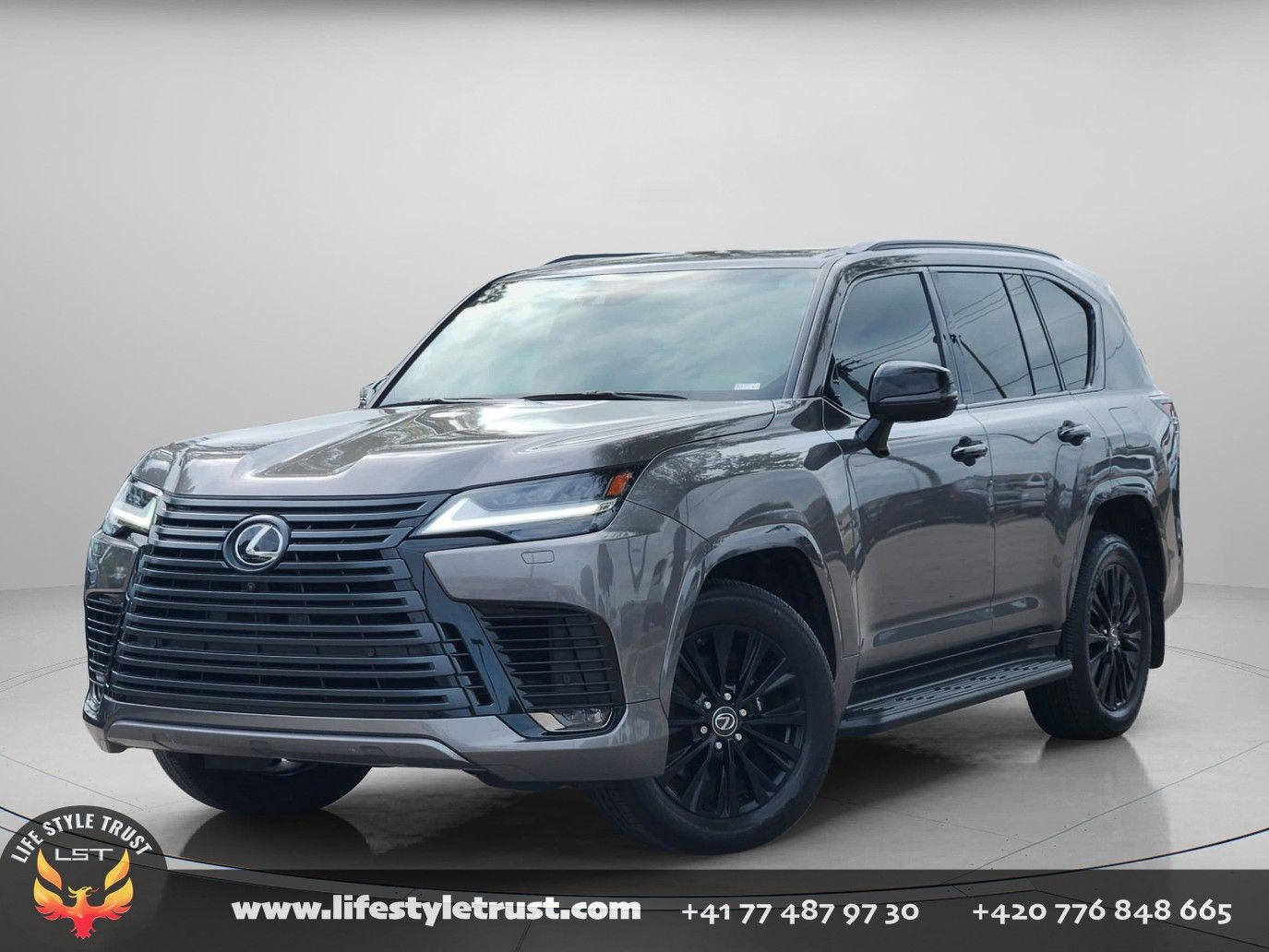 LEXUS LX 600