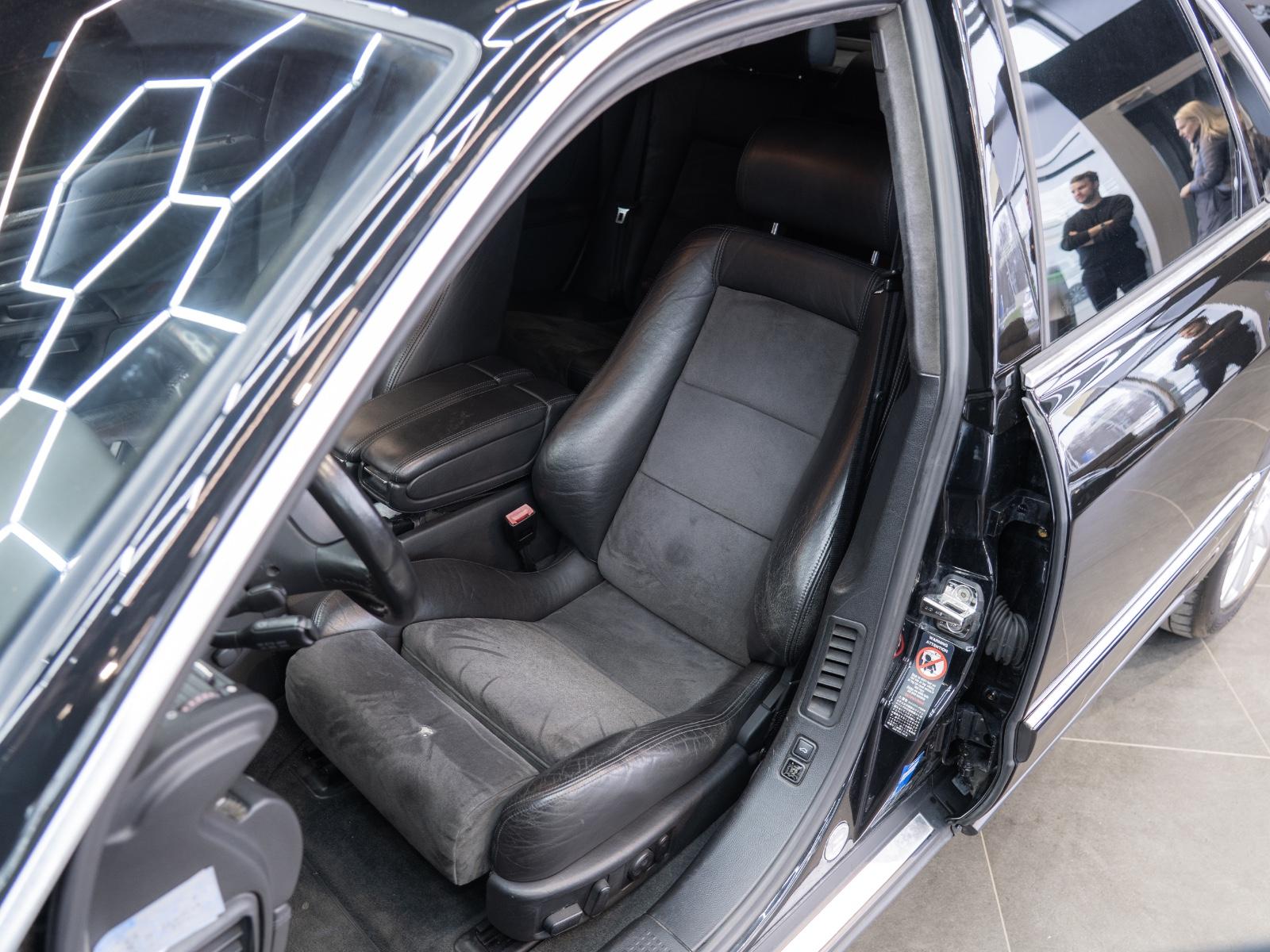 Audi S8 4.2 Quattro