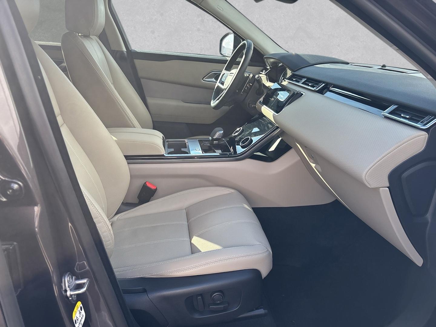 Land Rover Range Rover Velar R-Dynamic SE