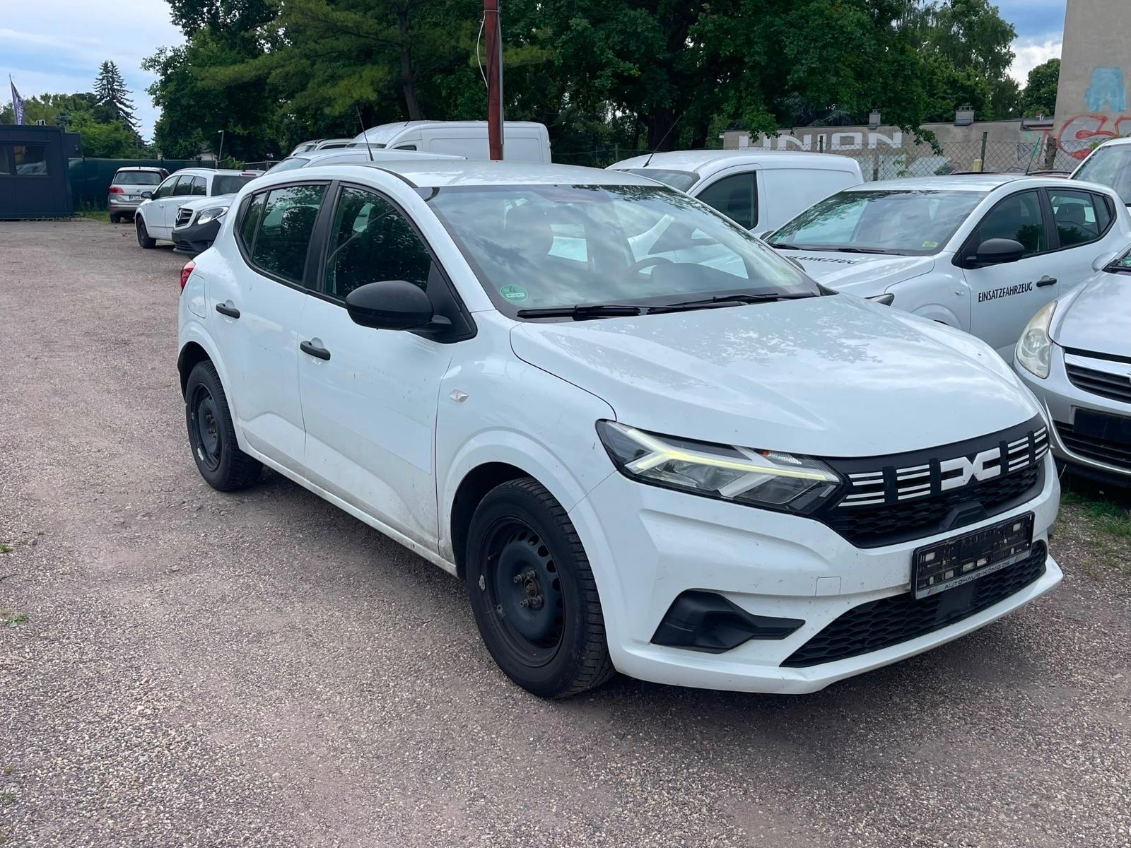 Dacia Sandero TCe 90 Essential,Klima,Tüv-01/2028