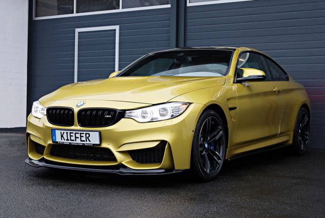 BMW M4 Coupé/360°/HUD/HK/APPLE/SHZ/LHZ/LED/TOTW/R19