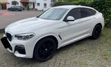 BMW X4 xDrive30d  - BMW X4 in Stuttgart
