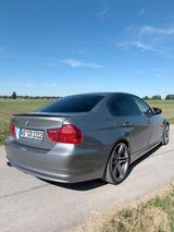 BMW E90 3er 318i 2010 Facelift LCI TÜV NEU - BMW 318: E90