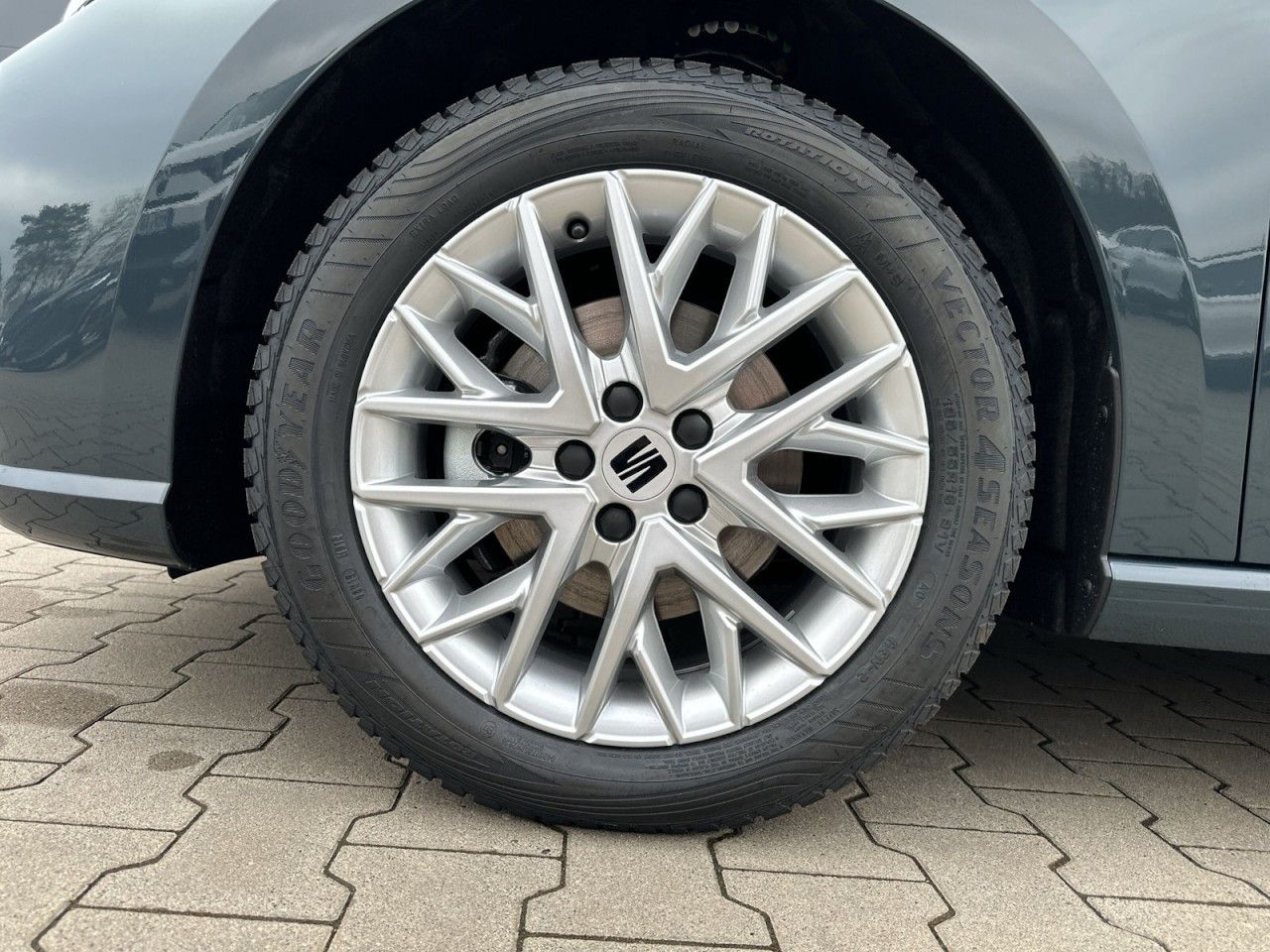 Fahrzeugabbildung SEAT Ibiza FR 1.0 TSI 116 PS 6-Gang