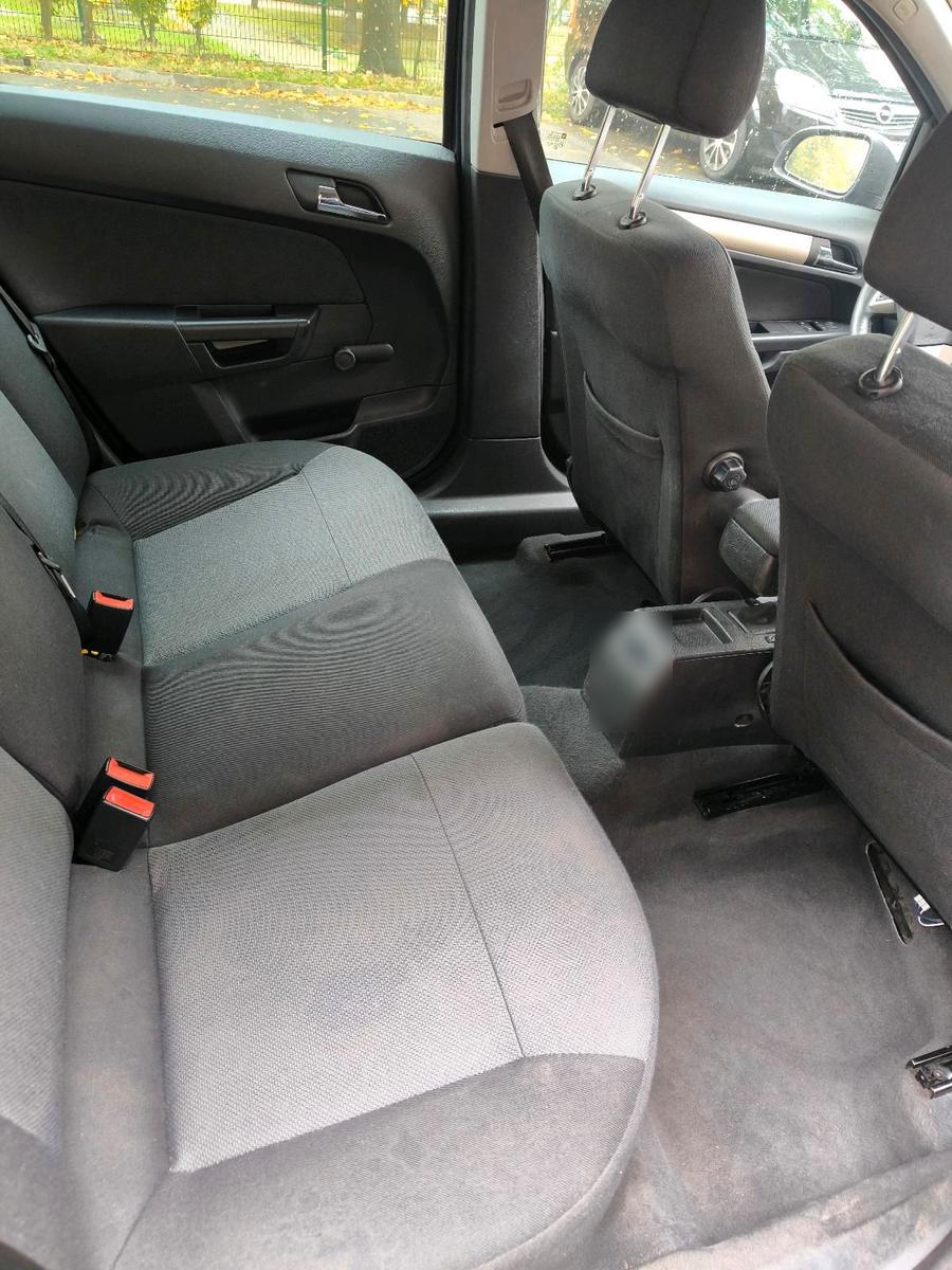 Opel Astra 2007 — двигун 105 HP (77kW)