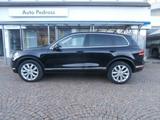 Volkswagen Touareg 3.0 V6 TDI 150kW Tiptr Executive - Volkswagen Touareg: TDI