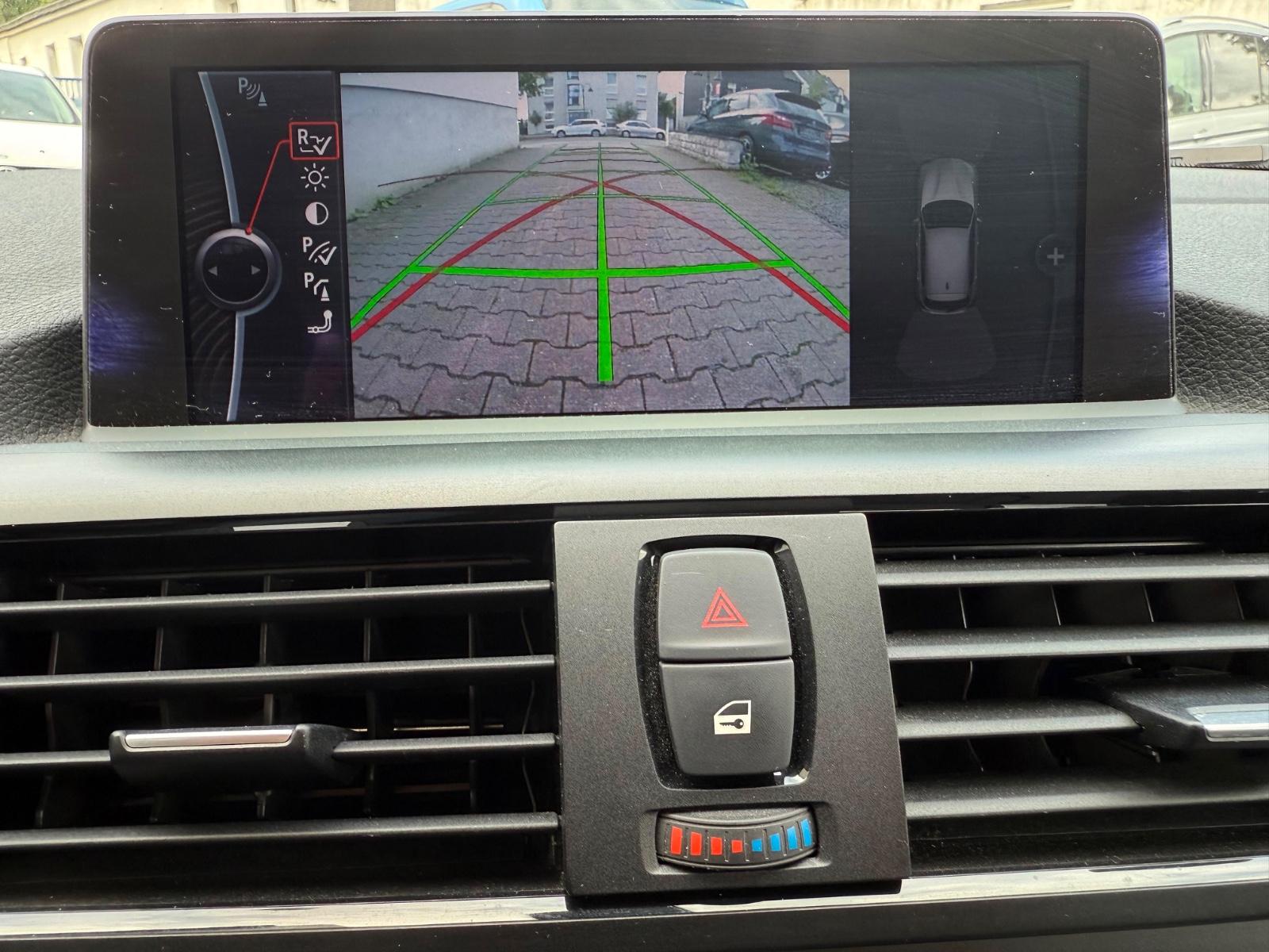 BMW 118 i Automatik*2.Hand*BiXenon*Navi*Kamera*AHK