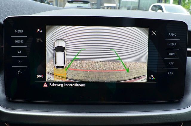 Fahrzeugabbildung SKODA Kamiq Style TSI DSG LED Navi virtual cockpit