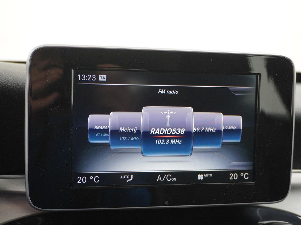 Mercedes-Benz C 350 Estate e AHK | navi | luftfederung |