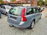 Volvo V50 Kombi D4 Momentum*Automatik*TÜV9/27 - Volvo V50: 2.4