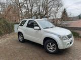 Suzuki Grand Vitara 1.6 Black and White Black and White - Suzuki Gebrauchtwagen von 2008