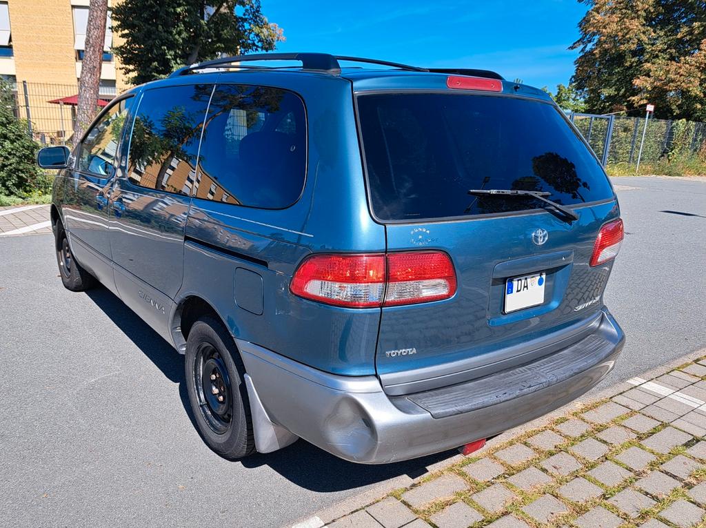 Toyota Sienna