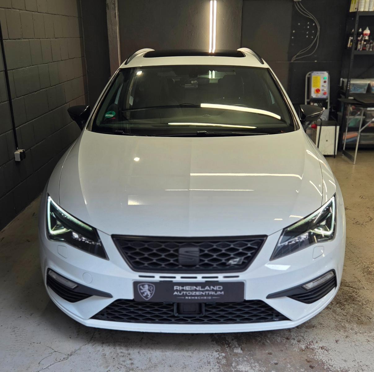 Seat Leon ST Cupra 300 4Drive *Pano*Navi*4Drive*ACC*