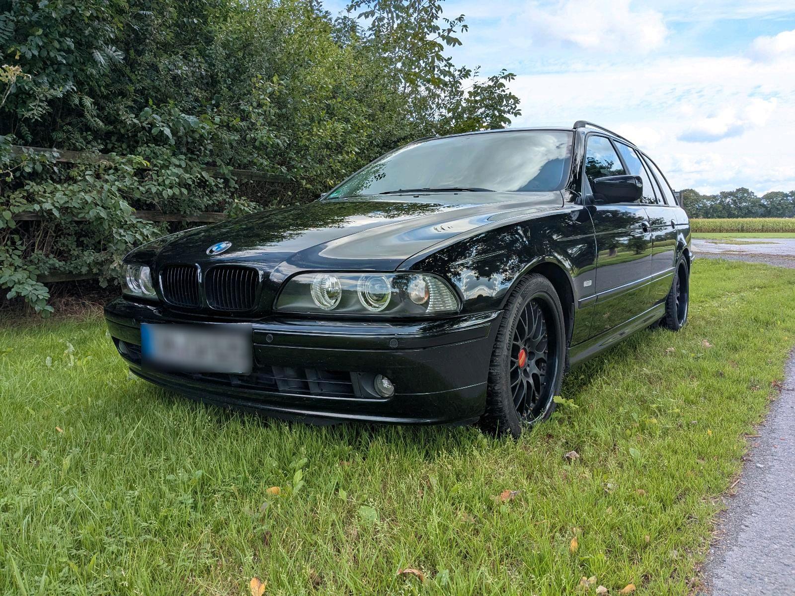 BMW 525