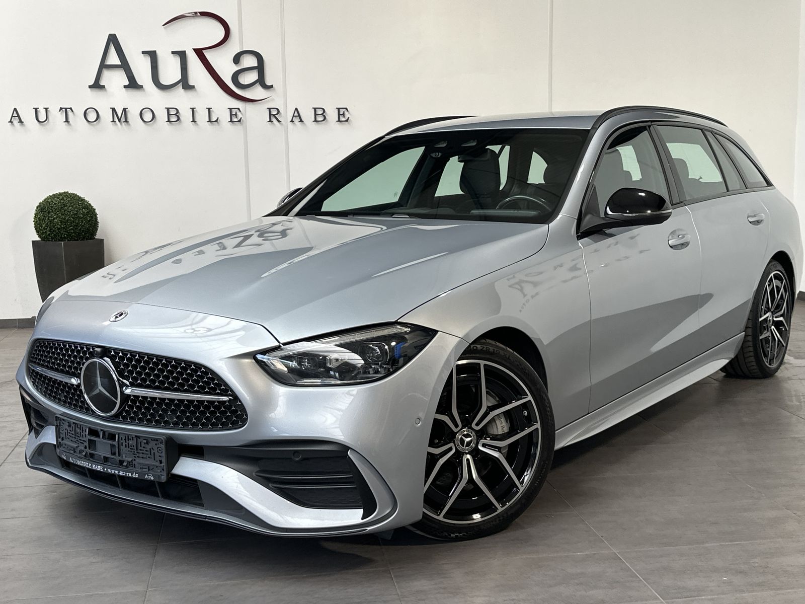 Fahrzeugabbildung Mercedes-Benz C 220d T 4Matic AMG Line NAV+LED+ACC+STHZ+19ZOLL