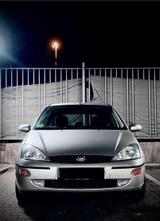 Ford Focus Mk1 Ghia - gebrauchte Ford Focus aus dem Jahr 2000